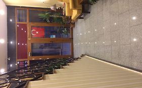 Uenver Hotel